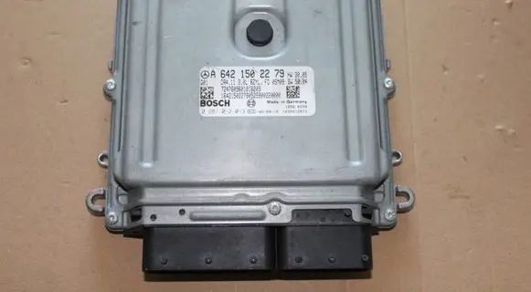 Mercedes-Benz CLS C219 Engine control unit/module A6421502279