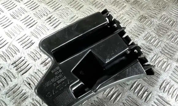 Volvo V60 Front bumper mounting bracket 30796625