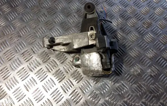 Peugeot 407 Engine mount bracket 9646119980 326C65