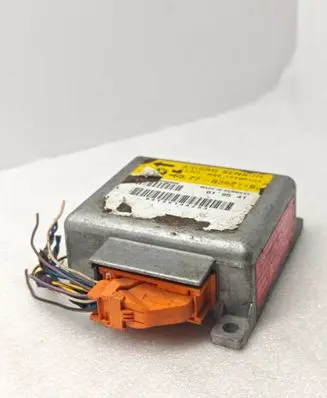 BMW 5 E34 Airbag control unit/module 8362119 12198403 019541