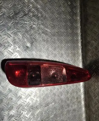 Peugeot 807 Rear/tail lights 1271
