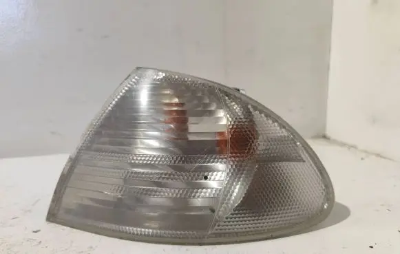 BMW 3 E46 Front indicator light 0311328003 6902769