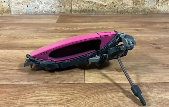 Audi A4 S4 B6 8E 8H Front door exterior handle 8E1837207