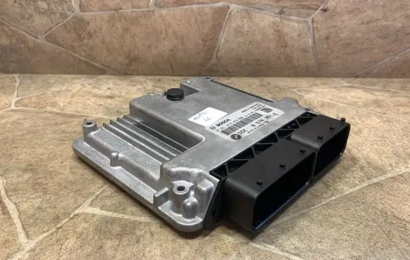 BMW X1 E84 Engine control unit/module 8574351