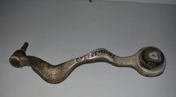 BMW 1 E81 E87 Front lower control arm/wishbone