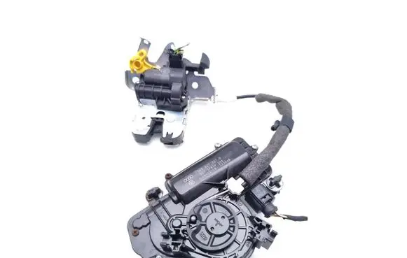 Audi A5 Tailgate/trunk/boot lock/catch/latch 3V5827887B 4M0827506D