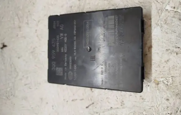 Volkswagen PASSAT B8 Keyless (KESSY) go control unit/module 3Q0959435 5ZA011460