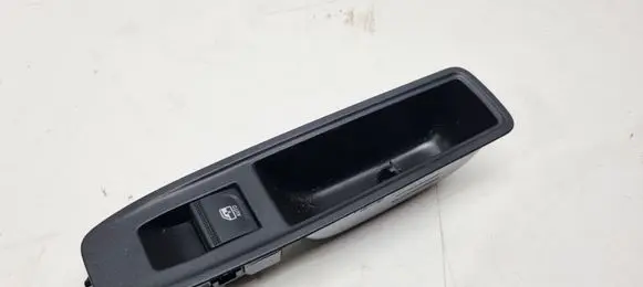 Renault Clio V Electric window control switch 254218388R 829509794R