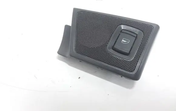 Skoda Octavia Mk1 (1U) Electric window control switch 3B0959855