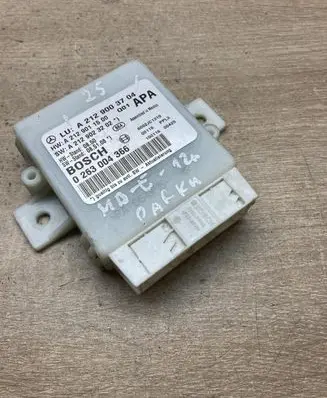 Mercedes-Benz E W212 Parking PDC control unit/module A2129003704 A2129011500 0263004366