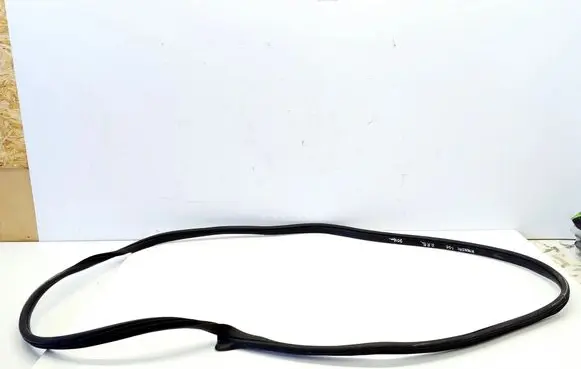 Hyundai i20 (GB IB) Front door rubber seal
