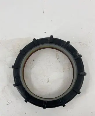 Volkswagen Transporter - Caravelle T5 In tank fuel pump screw locking ring/nut 321201375A