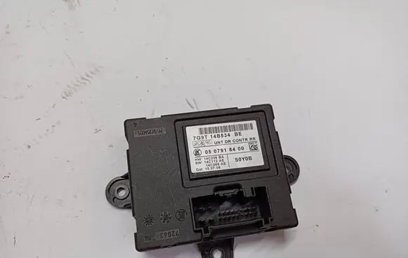 Jaguar XF X250 Door control unit/module 7G9T14B534BE 0507918400