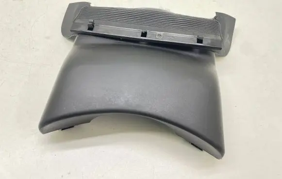 Volvo XC60 Steering wheel column trim 8648402
