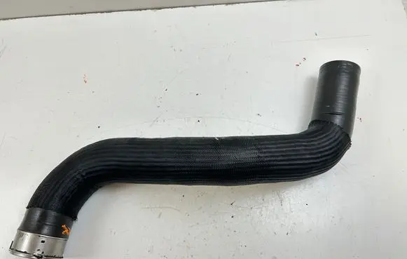 Jeep Grand Cherokee Intercooler hose/pipe 52014833AB