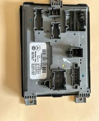 Mercedes-Benz GLE W167 SAM control unit a1679000414