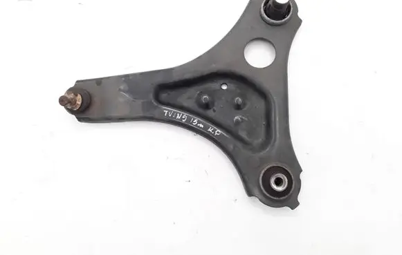 Renault Twingo III Front lower control arm/wishbone 545051097R
