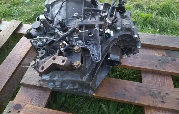 Hyundai ix20 Manual 5 speed gearbox WCJ6C