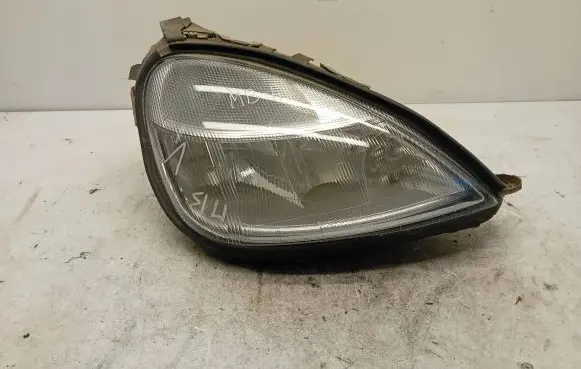 Mercedes-Benz A W168 Headlight/headlamp A1688200261 0301152202