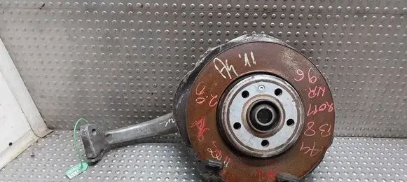Audi A4 S4 B8 8K Front wheel hub spindle knuckle 8K0407254B