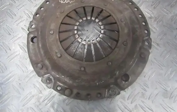 Opel Astra G Pressure plate 