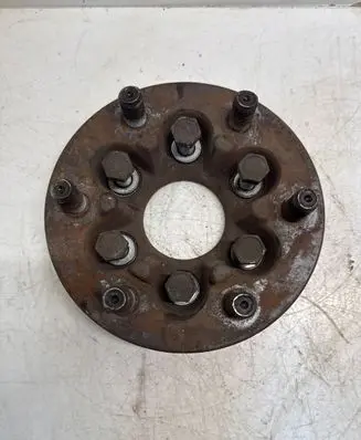 Iveco Daily 6th gen Front wheel hub 5801564770