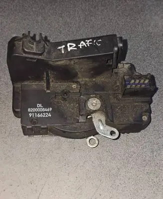 Renault Trafic II (X83) Rear door lock 8200008469 91166224
