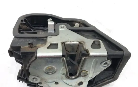 Mini Cooper Countryman R60 Rear door lock 7276674