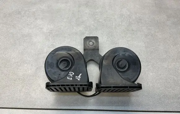 Land Rover Range Rover Evoque L538 Horn signal BJ3213A803AC