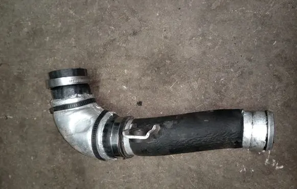 Hyundai Santa Fe Intercooler hose/pipe