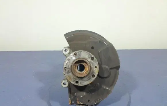 Renault Talisman Front wheel hub spindle knuckle 