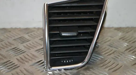 Audi Q5 SQ5 Dashboard side air vent grill/cover trim 8R1820901G 9025100L0198