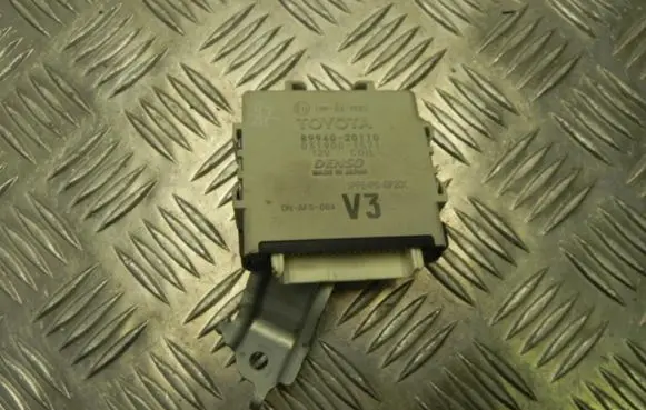 Toyota Avensis T270 Other control units/modules 8994020110 G2614
