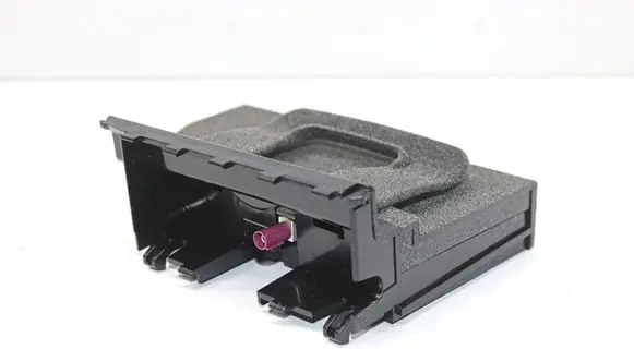 Porsche Macan (95B) Wireless charging module 95B035773H 95B035773