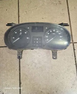 Opel Movano A Speedometer (instrument cluster) P8200408677 NS8198719D