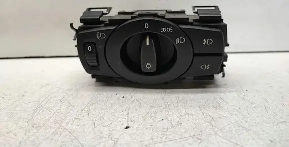 BMW X1 E84 Light switch 6932794