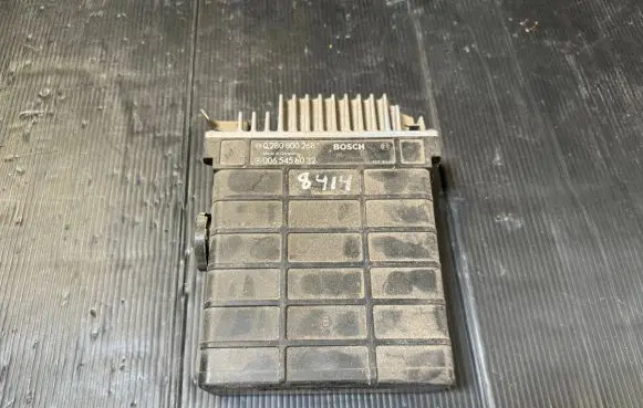 Mercedes-Benz 190 W201 Engine control unit/module 0065458032 0280800268