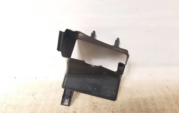 BMW 7 G11 G12 Intercooler air guide/duct channel 7359790 51747359790