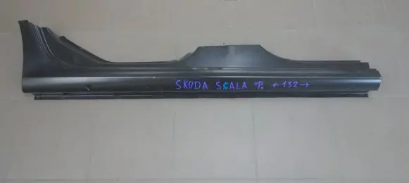 Skoda Scala Sill