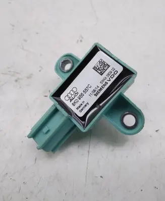 Audi Q5 SQ5 Airbag deployment crash/impact sensor 8K0955557C