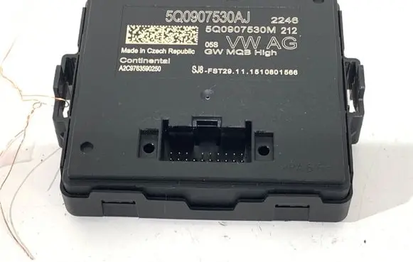 Audi A3 S3 8V Gateway control module 5Q0907530AJ