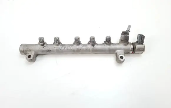 Volvo S90, V90 Fuel main line pipe 31303612