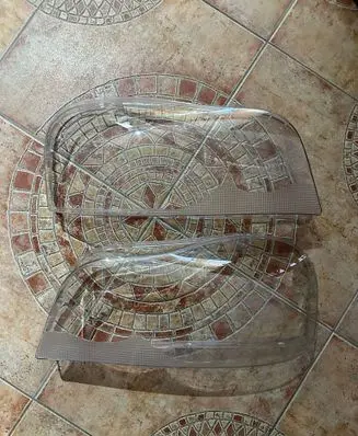 Volvo XC90 Headlight lense 