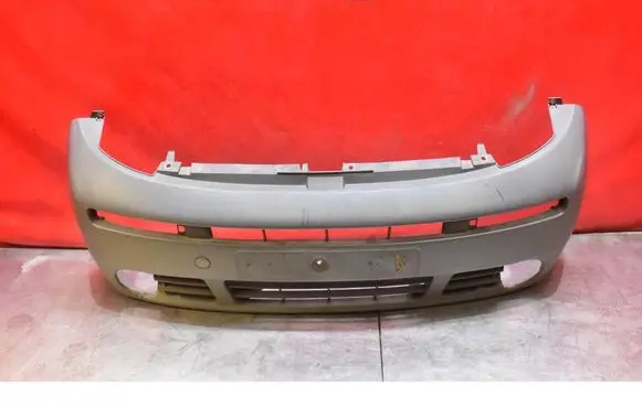 Opel Vivaro Front bumper 