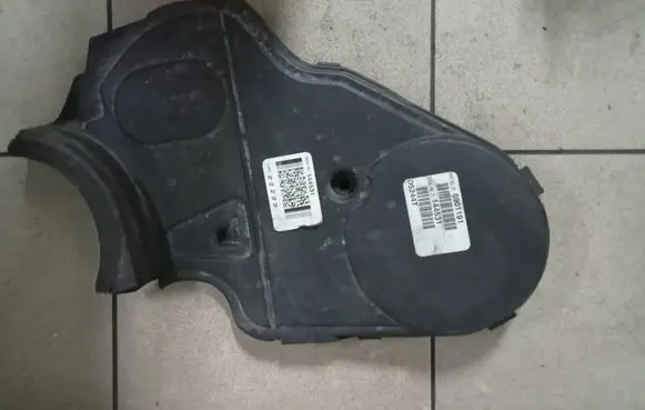 Volvo S80 Timing belt guard (cover) 8631627