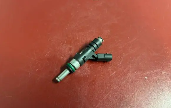 Fuel injector