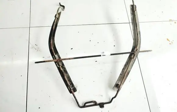 Fiat Doblo Fuel tank mounting bracket 