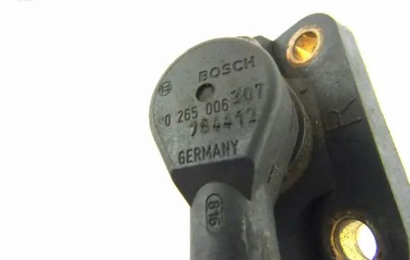 Mercedes-Benz E W210 ABS brake wheel speed sensor 0265006