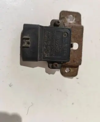Subaru Outback Ignition amplifier control unit GB-003