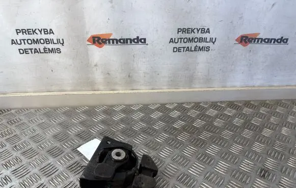 Toyota Auris E180 Gearbox mount